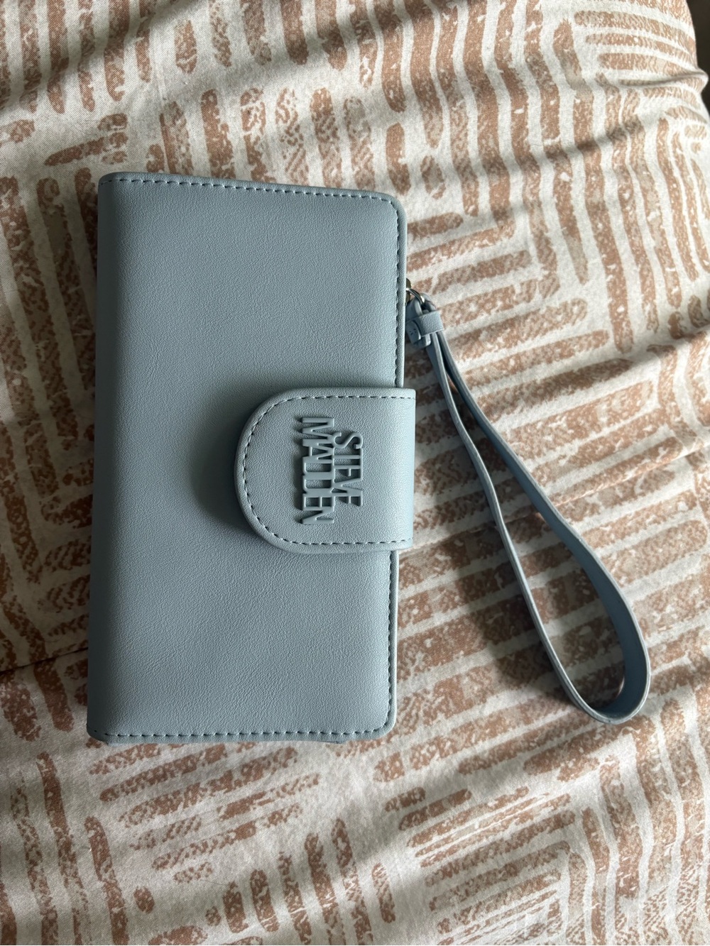 Steve Madden Light Blue Wristlet Wallet Clutch